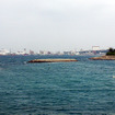 波の上うみそら公園から、泊港や那覇国際コンテナターミナルを望む