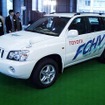 トヨタの燃料電池車『FCHV-4』、特別認可を受けて公道に進出