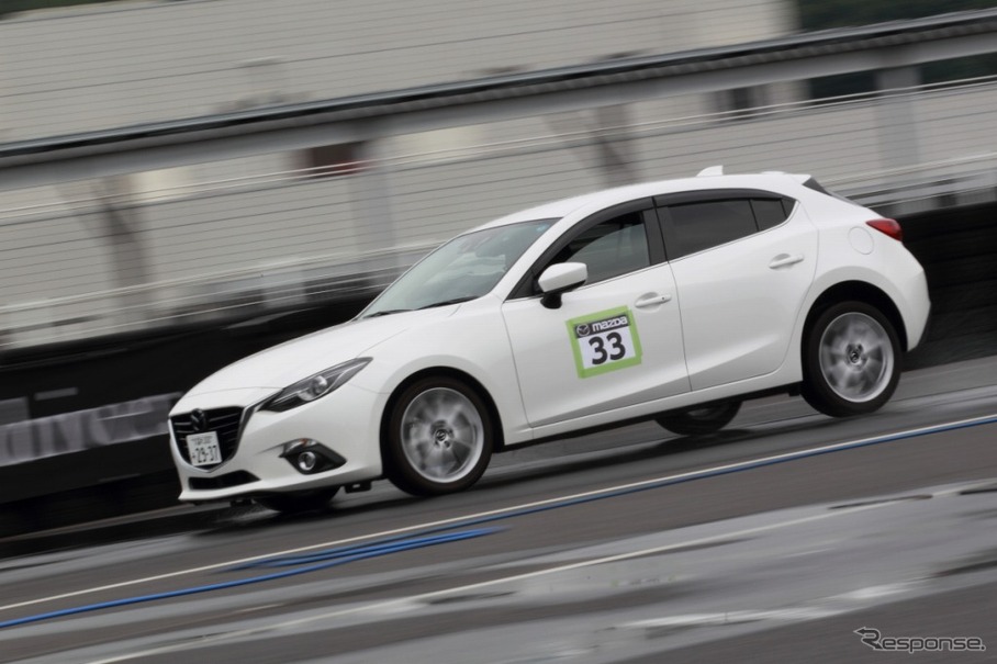 マツダ・ドライビング・アカデミー