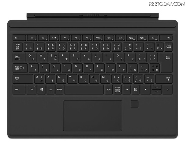 タッチパッドの右側に指紋センサーを備えた「Surface Pro 4 タイプカバー（指紋認証センサー付き）」