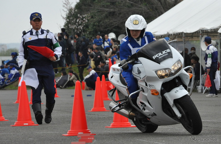 白バイ安全運転競技大会で8交機団体が優勝 個人は7交機佐藤巡査長 レスポンス Response Jp