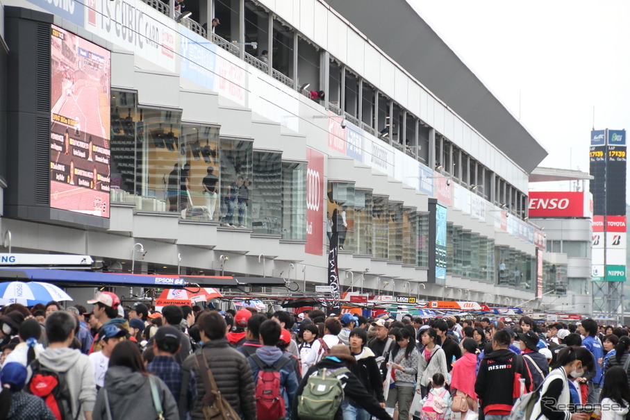 SUPER GTの大人気イベント「キッズピットウォーク」は今回も盛況