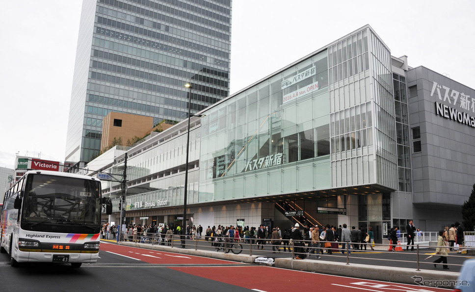 4月にオープンした日本最大のバスターミナル「バスタ新宿」