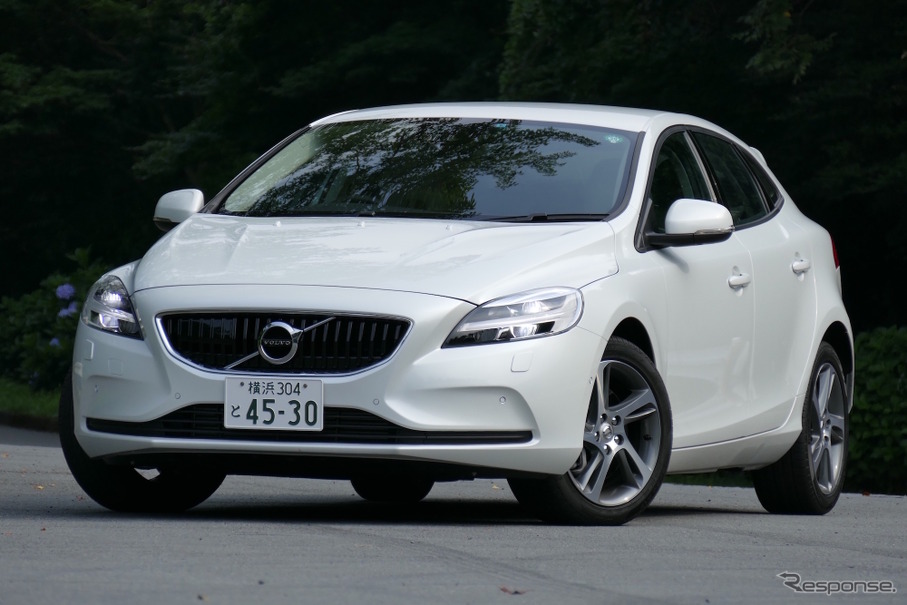 ボルボ V40 T3