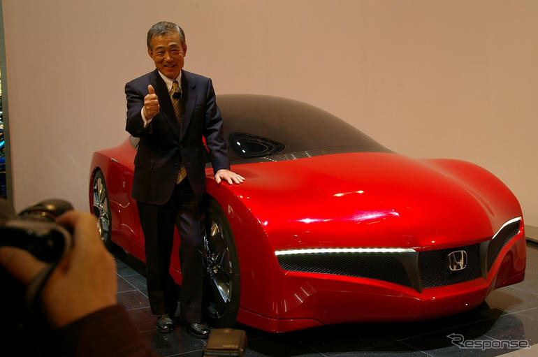 【株価】円相場の軟化も、自動車株は軟調