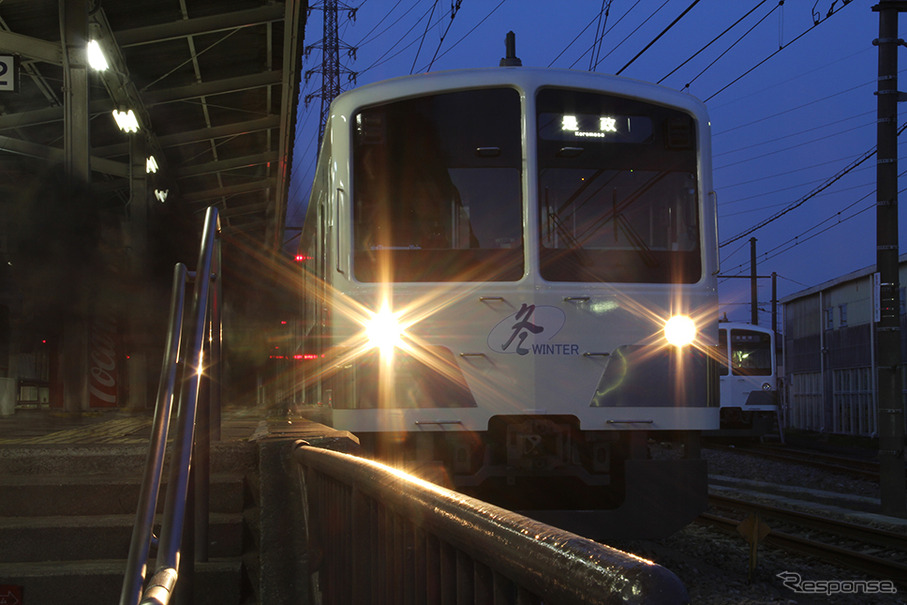 多摩湖線で立ち往生した電車と同型車（西武多摩川線）