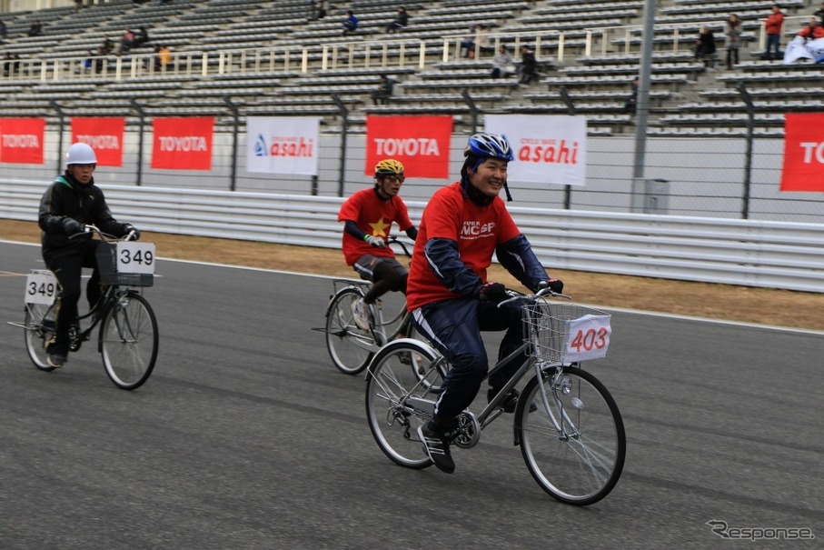 あさひスーパーママチャリグランプリ ママチャリ日本グランプリチーム対抗7時間耐久ママチャリ世界選手権