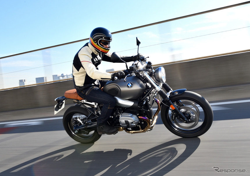 BMW R nine T スクランブラー