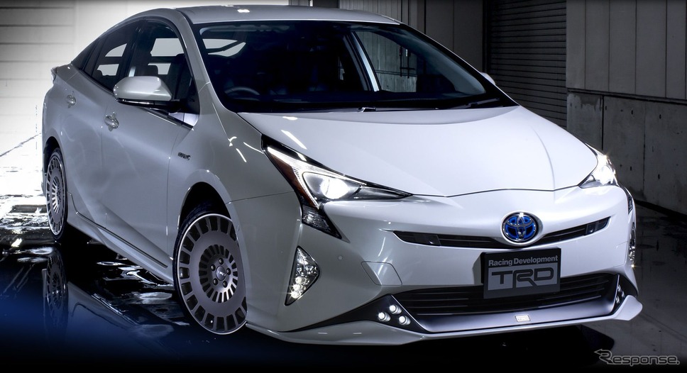 TRDのトヨタ・プリウス新型用パーツ