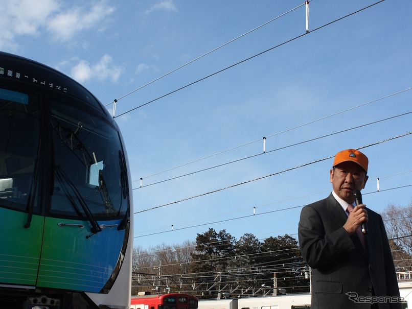 40000系の報道公開に姿を現した西武ホールディングス社長・西武鉄道会長の後藤高志氏。「40000系は新しい装備・アイディアを満載した車両」と語った。