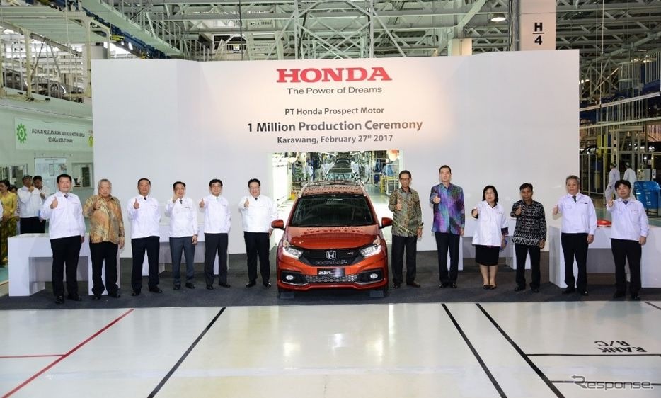 ホンダのインドネシア四輪生産100万台達成の記念式典