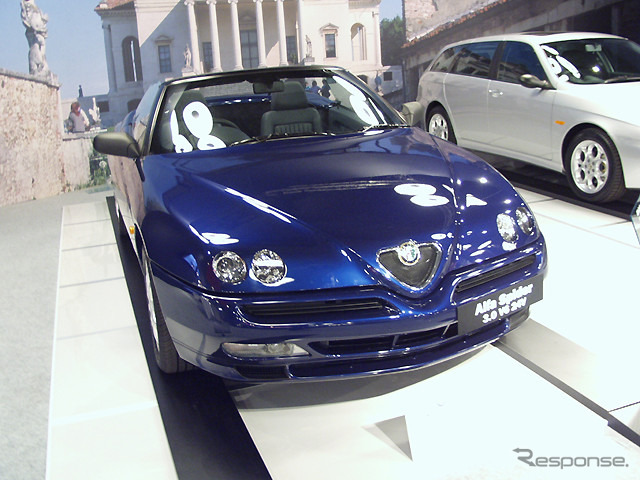 アルファロメオ『スパイダー』のエンジンが「3.0」にアップグレード