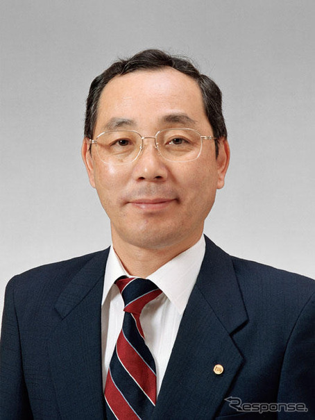 日野、トヨタ出身の白井副社長が小型トラックプロジェクトを担当