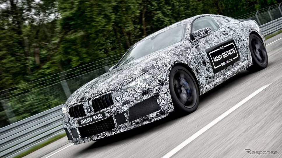 BMW M8の開発プロトタイプ車