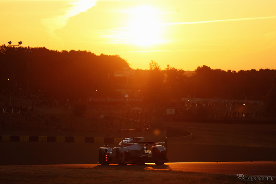 ルマン24時間耐久レース2017年を走るトヨタ車　(c) Getty Images