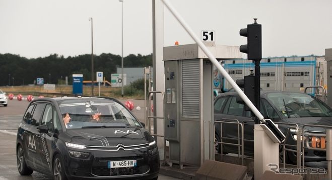 PSAグループの自動運転テスト車両のシトロエンC4ピカソ
