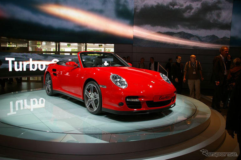 【フランクフルトモーターショー07】ポルシェ 911ターボカブリオレ と GT2