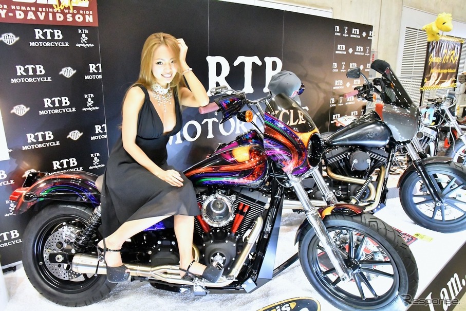 RTB Motorcycleの看板娘、千羽さん。