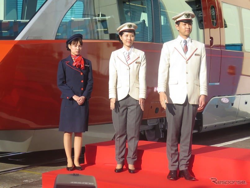 全てのロマンスカーに専用制服 小田急電鉄 18年3月から使用開始 レスポンス Response Jp