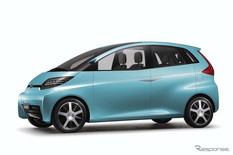 【東京モーターショー07】ダイハツ HSC、秘密兵器なしで33km/リットル！