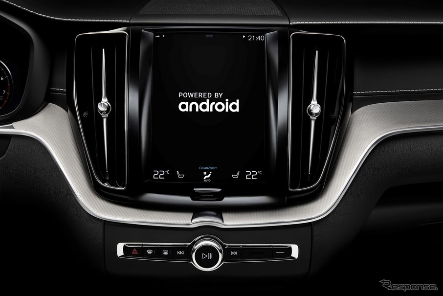 グーグルのAndroidとボルボのナビ画面