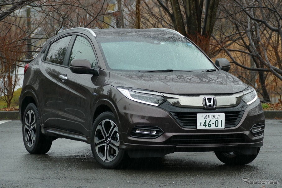 ホンダ ヴェゼル HYBRID Z Honda SENSING 4WD