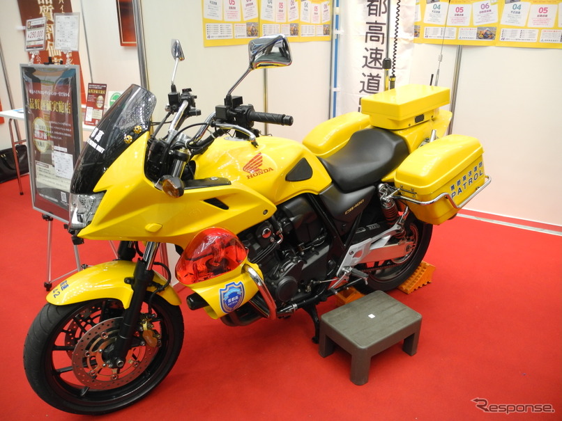 首都高の山手トンネルだけを走る黄色いバイクの正体 東京モーターサイクルショー18 レスポンス Response Jp