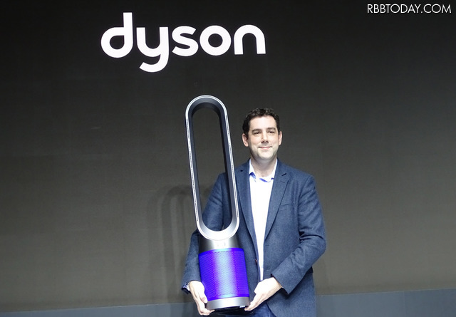 羽根のない扇風機の最新モデル「Dyson Pure Cool」を発表したダイソン