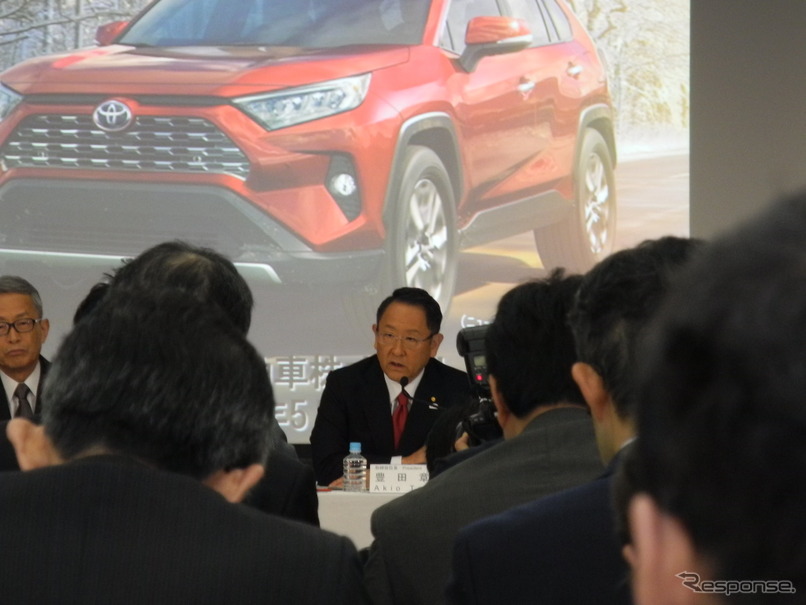 トヨタ自動車の今後の方針について話す豊田章男社長