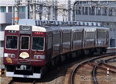 現在運行中の『京とれいん』。6両編成で2両ずつ異なる車内デザインが特徴。