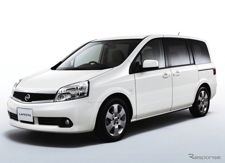 日産 ラフェスタ 1万台をリコール エンジンルーム遮音材の焼損事故2件発生 レスポンス Response Jp 日産 ラフェスタ 1万台をリコール エンジンルーム遮音材の焼損事故2件発生 レスポンス Response Jp