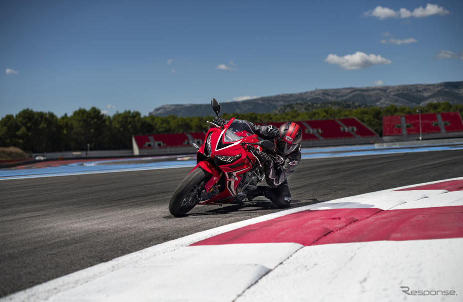 ホンダ 新型ミドルスポーツ Cbr650r 発売へ 103万6800円より 詳細画像 レスポンス Response Jp ホンダ 新型ミドルスポーツ Cbr650r 発売へ 103万6800円より 詳細画像 レスポンス Response Jp