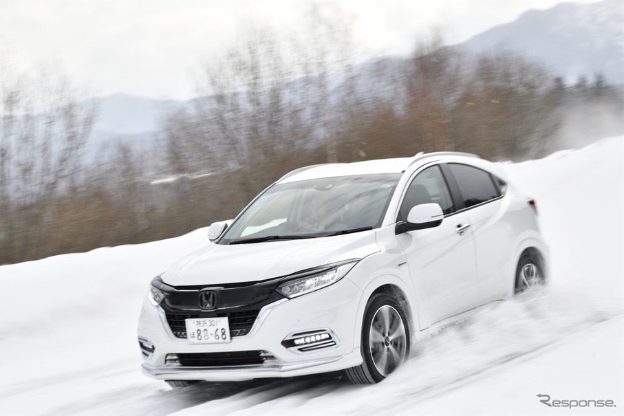 ホンダ ヴェゼル Modulo仕様 雪上試乗 雪道 前提ではなく 普通に運転できてしまう 佐藤久実 レスポンス Response Jp