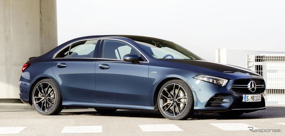 Aクラスセダン最強 メルセデスamg A35 4maticセダンは306馬力 ニューヨークモーターショー2019で発表へ レスポンス Response Jp