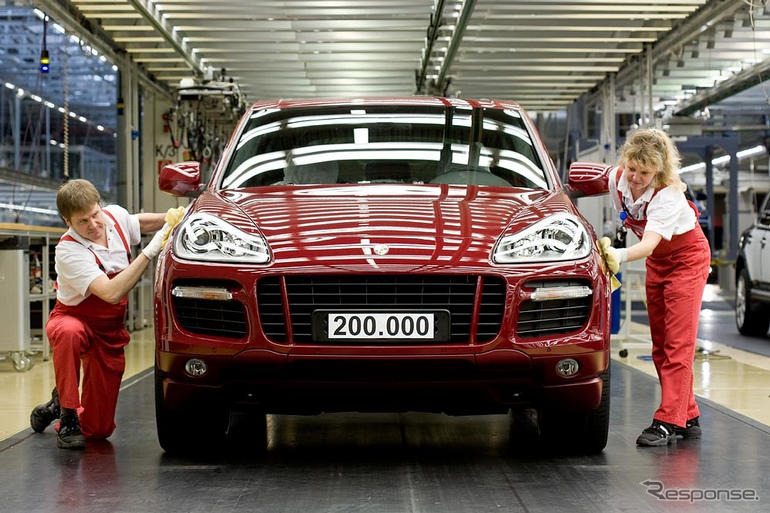 ポルシェ カイエン 累計生産台数が20万台
