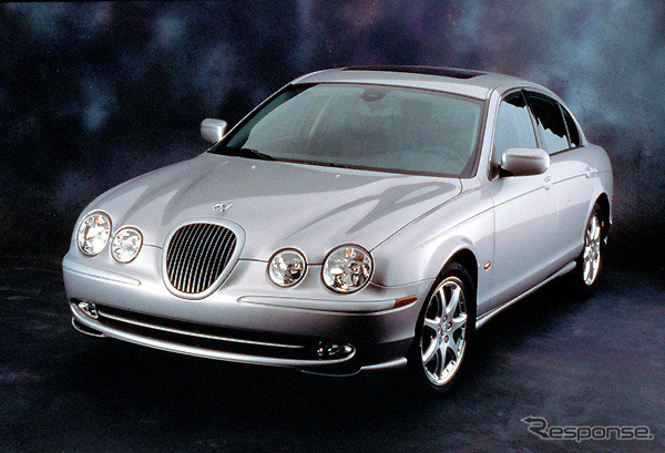 【デトロイトショー2002出品車】ジャガーの「タイプR」……『SタイプR』
