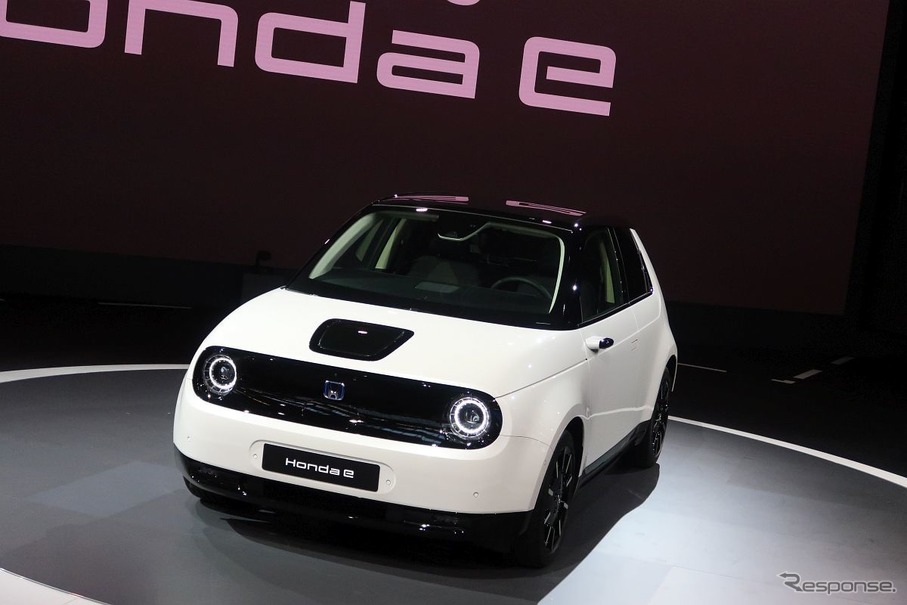 ホンダe 3月のプロトタイプとどこが違うのか フランクフルトモーターショー19 レスポンス Response Jp ホンダe 3月のプロトタイプとどこが違うのか フランクフルトモーターショー19 レスポンス Response Jp