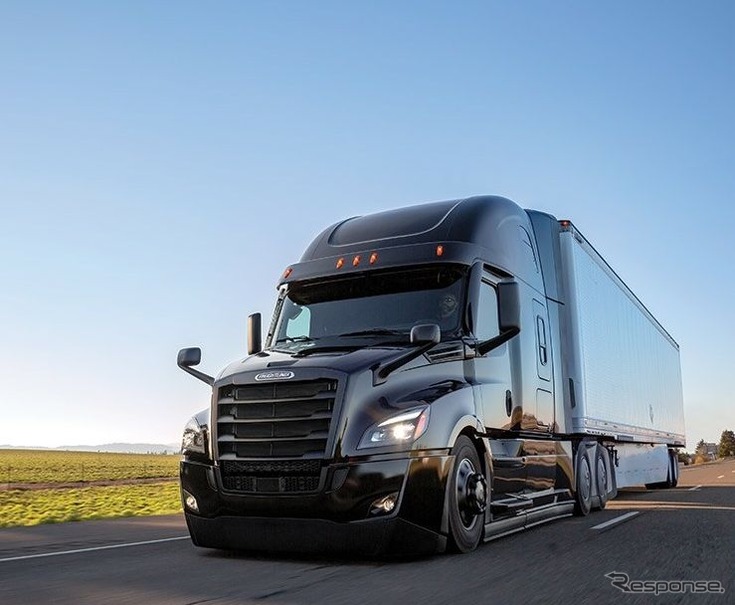 ダイムラーの大型トラック 新世代ディーゼルエンジン搭載へ 北米商用車ショー19 レスポンス Response Jp