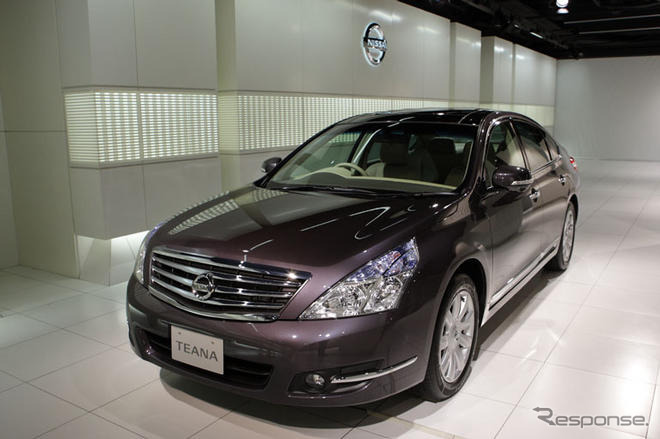 日産、ミニSUVを10月に投入---08年度の新型車