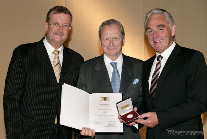 ヴォルフガング・ポルシェ氏、シュタウファー財団ゴールドメダルを受賞