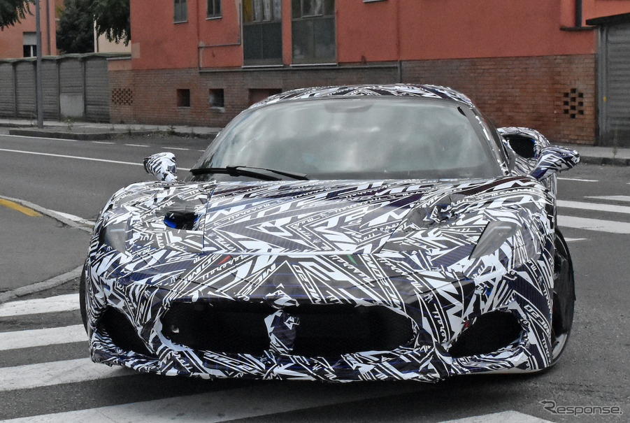 マセラティの新型スーパーカー Mc その全貌が見えてきた 縦型ヘッドライトはf430風 レスポンス Response Jp