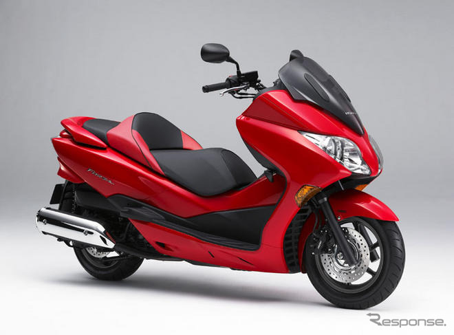 ホンダ、通期業績見通しを修正