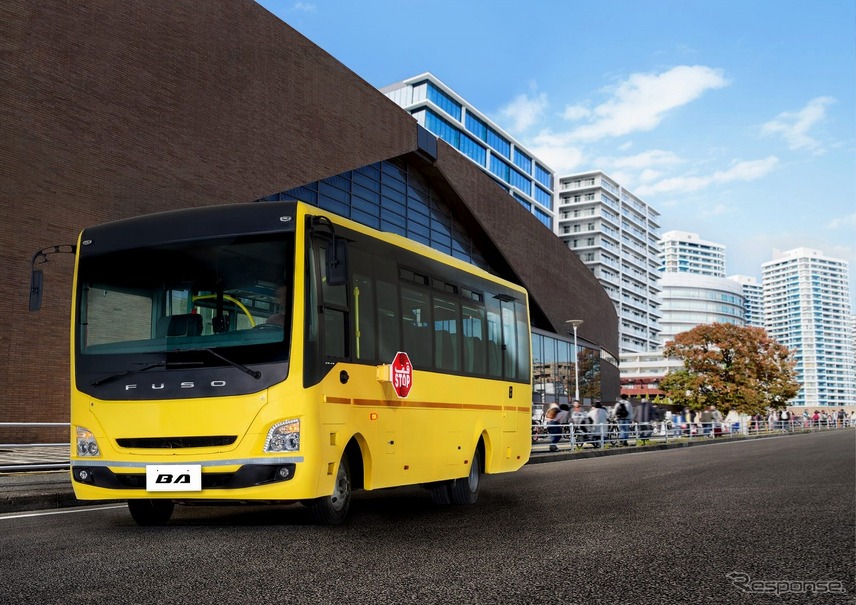 三菱ふそう 初の輸出仕様バスを発売開始 Uae市場向け レスポンス Response Jp