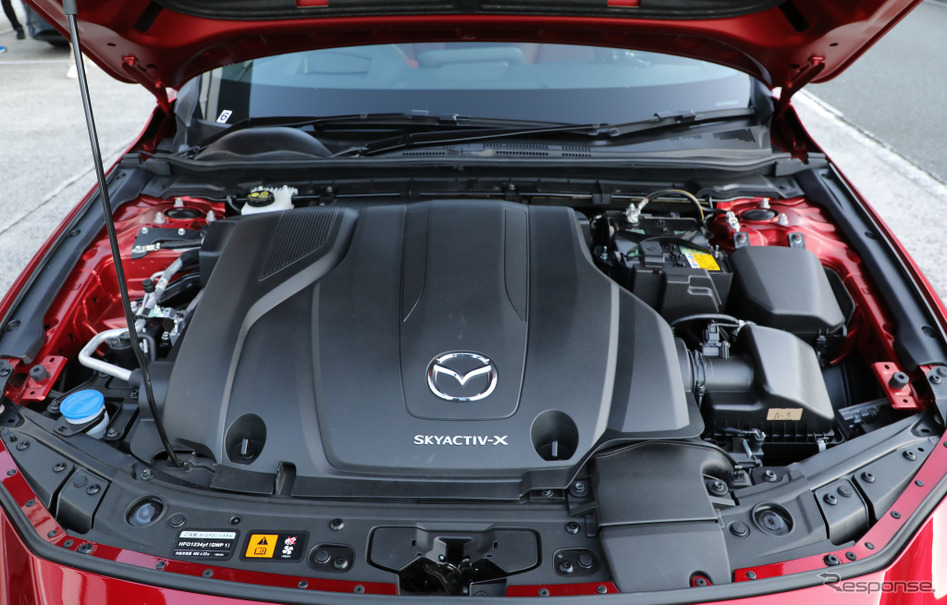マツダ3 のskyactiv Xエンジンがアップデート 試乗で感じた内燃機関に対するこだわり 松田秀士 レスポンス Response Jp マツダ3 のskyactiv Xエンジンがアップデート 試乗で感じた内燃機関に対するこだわり 松田秀士 レスポンス Response Jp