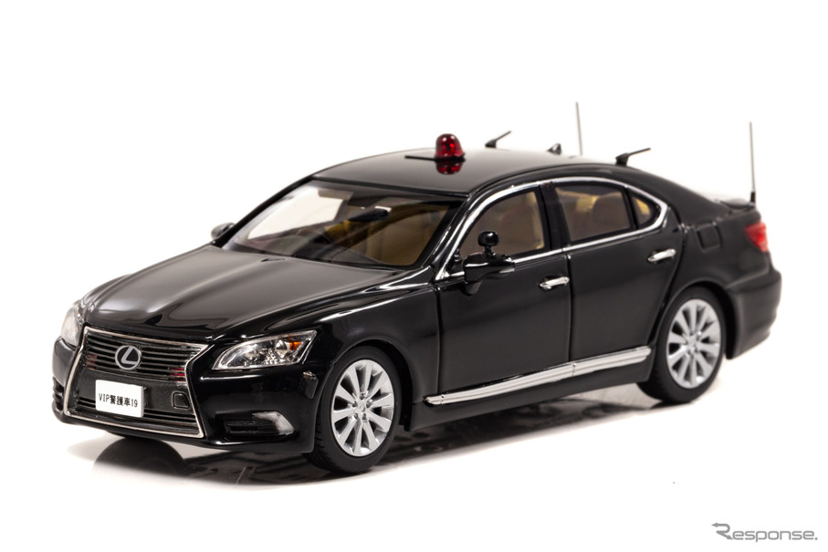 レクサス Ls 要人警護車両を1 43スケールで再現 1度限りの限定生産 レスポンス Response Jp レクサス Ls 要人警護車両を1 43スケールで再現 1度限りの限定生産 レスポンス Response Jp