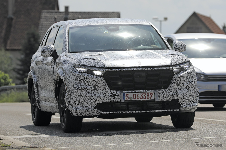 ホンダ Cr V 次期型をスクープ シャープなフロントマスク鮮明に レスポンス Response Jp ホンダ Cr V 次期型をスクープ シャープなフロントマスク鮮明に レスポンス Response Jp