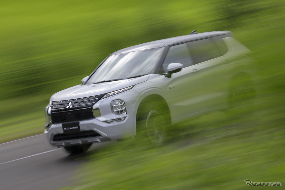 三菱 アウトランダーphev 新型 ティザーサイトを公開 今冬発売予定 レスポンス Response Jp 三菱 アウトランダーphev 新型 ティザーサイトを公開 今冬発売予定 レスポンス Response Jp