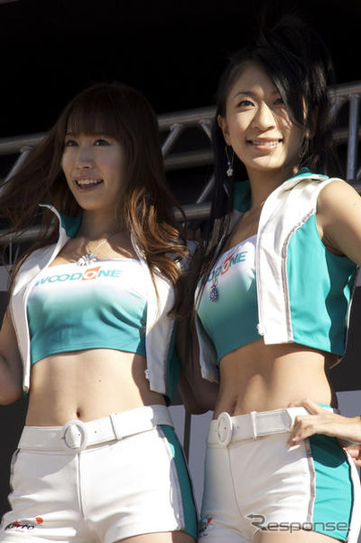 【NISMOフェスティバル08】レースクイーン写真蔵…ウッドワン