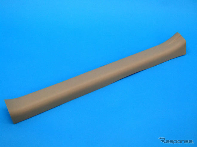 トヨタ、植物由来原料のエコプラスチックを開発…内装部品の60％に採用へ