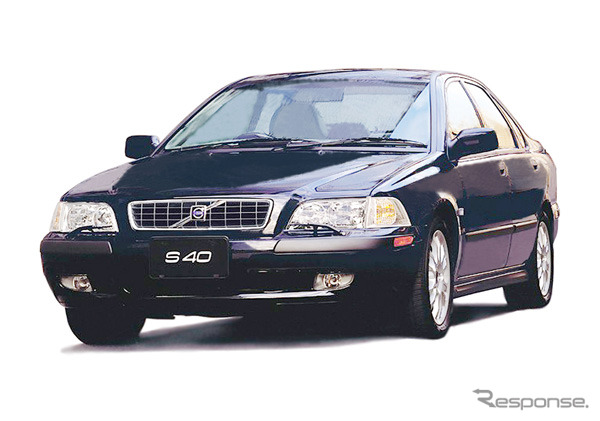ボルボ『S40/V40』2003年型---価格据え置きでダイナミック&スポーティ